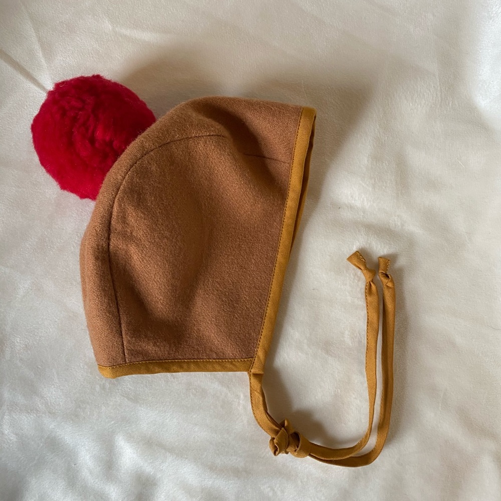 Briar Mmmbop Pom Bonnet